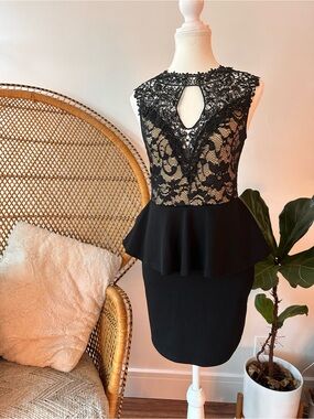 😍😍Mini Black Lace Party Dress